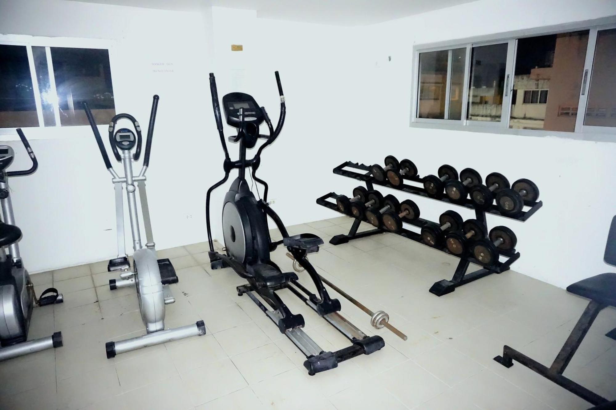 Blue Skyline Hotel Patong Екстериор снимка