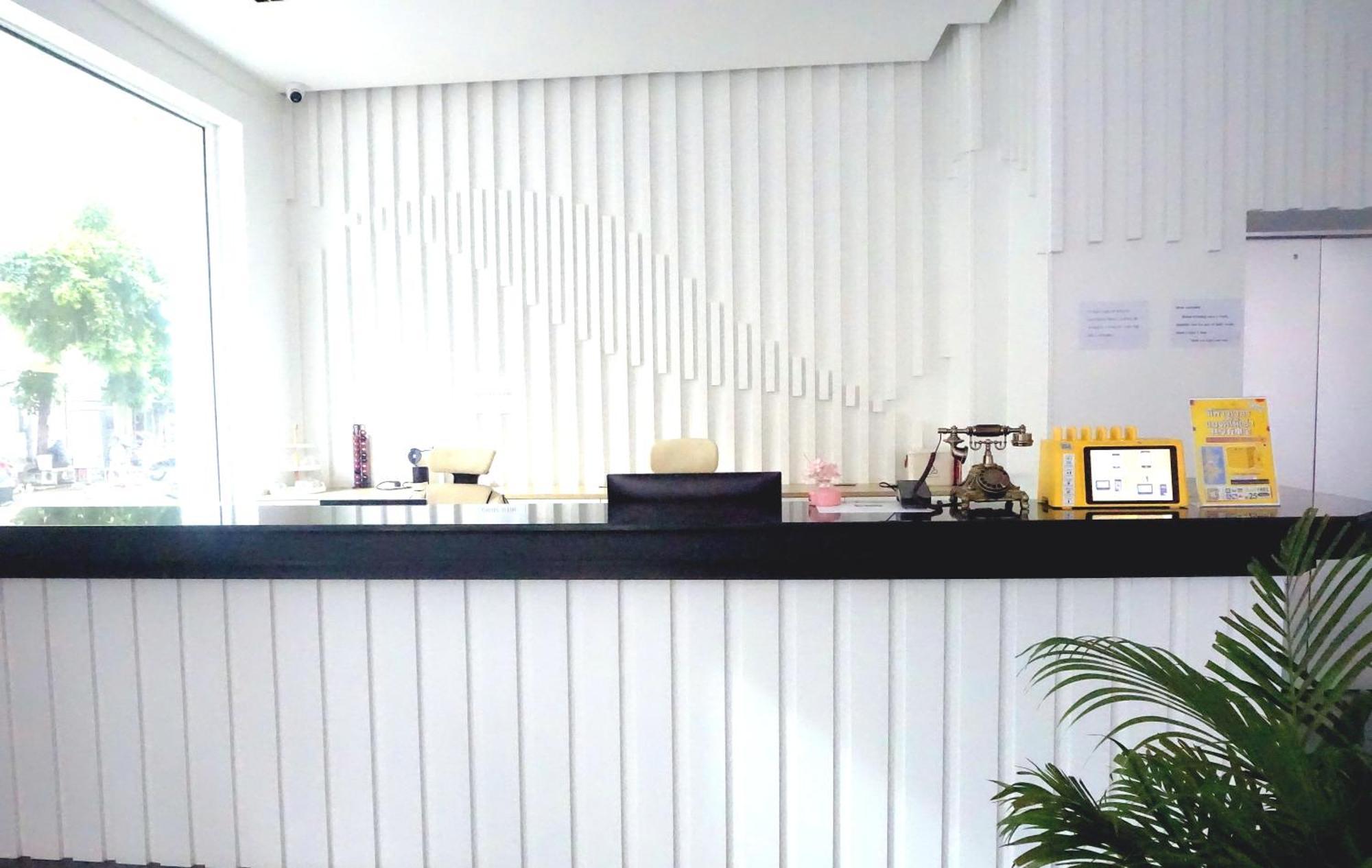 Blue Skyline Hotel Patong Екстериор снимка
